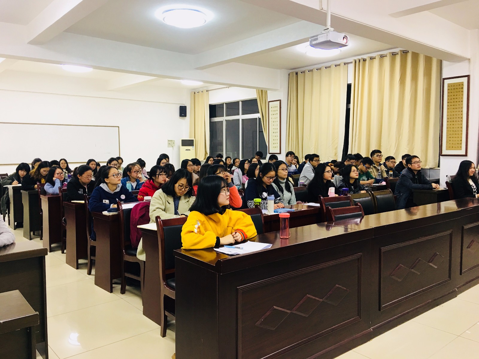 IMG_E3671.JPG IMG_E3671.JPG