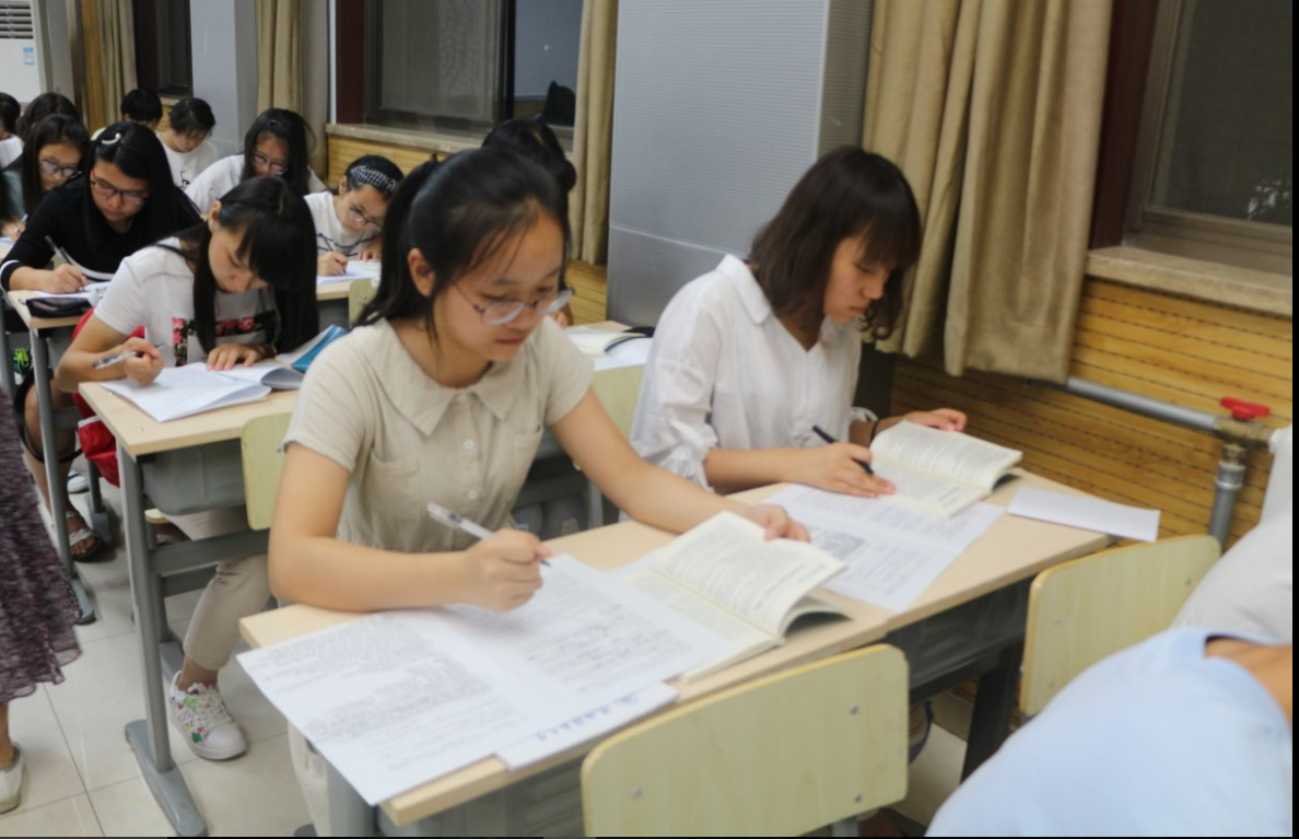 QQ截图20160912093950.png QQ截图20160912093950.png