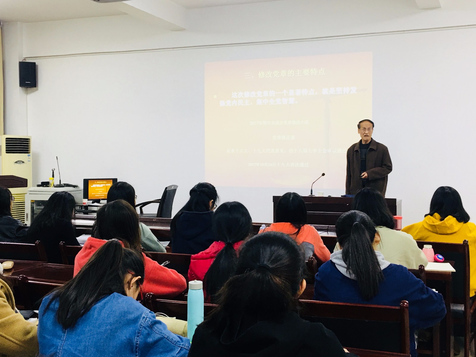 IMG_E3676.JPG IMG_E3676.JPG